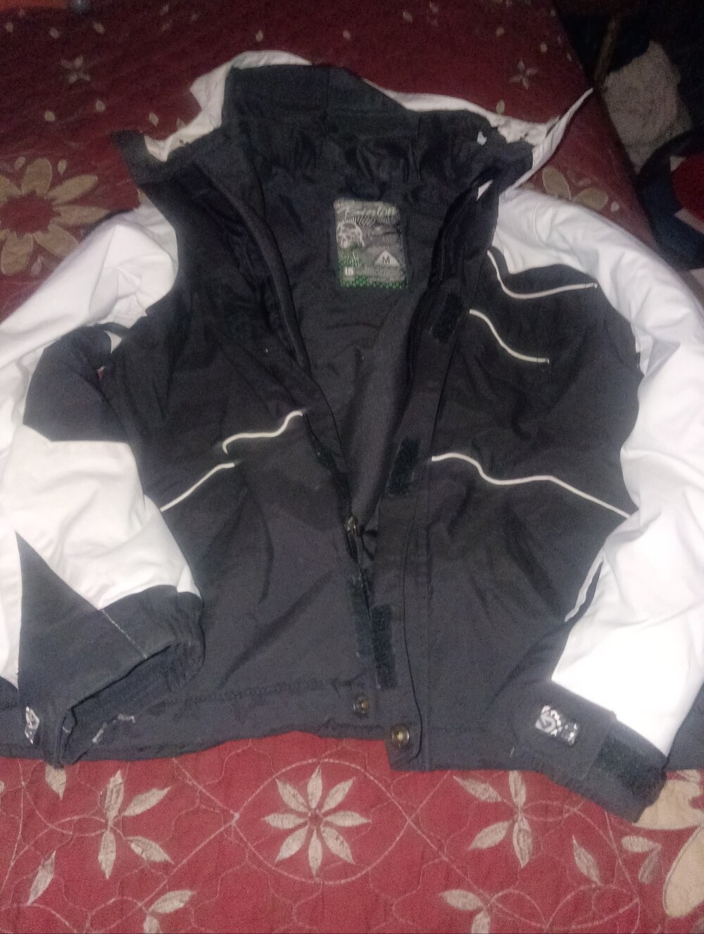 Kids Burton Black and White Insulated Ski Jacket